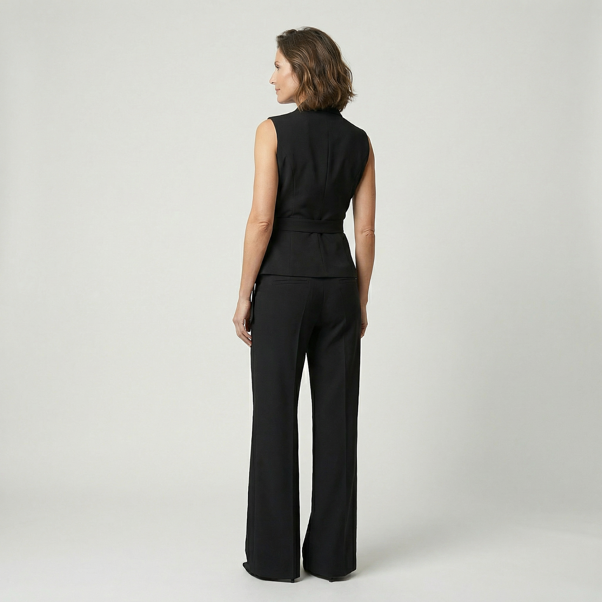 Combinaison Chic à Jambes Larges avec Taille Marquée – Look Élégant et Stylé